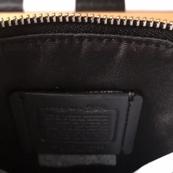 Coach x Pepsi Collab Retro Vintage Glittering Pepsi Cola Zipper Wristlet Pouch - Picture 11 of 16